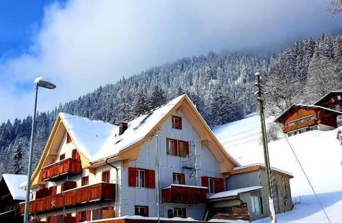 Sundlauenen Apartment | Hotel Sterne - Penthouse Suites