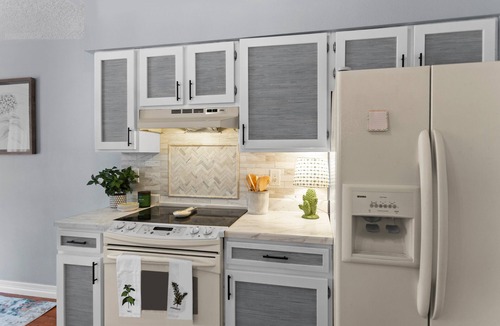 Village Seven House | House of Stark | End-Unit Townhome | Pet Friendly