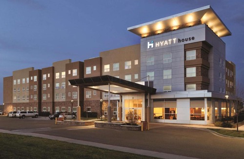 Dupont Hotel | Hyatt House Denver Airport