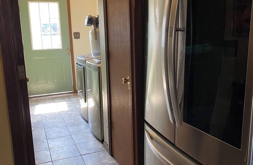 Maysville Cabin | Intimacy Suite-Wilderness-Spa House w/Hot Tub-420 Friendly-Hiking trails & more!