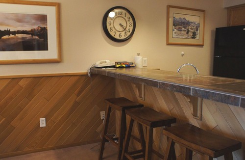 Lakeside Village Condo | Keystone Lake area, Mountain Views, close to conference center and ski mountain