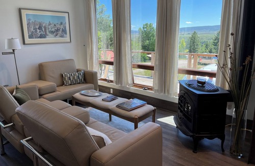 Meeker House | King of the Hill