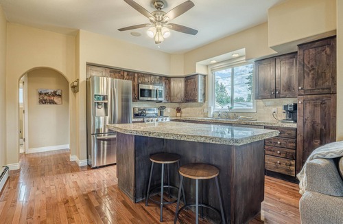 Fruita House | Ladybug III: Fire Pit, Bikes & Dog Friendly
