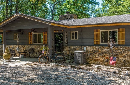 Jay Cottage | Lakefront Cabin & Bunkhouse with Private Dock