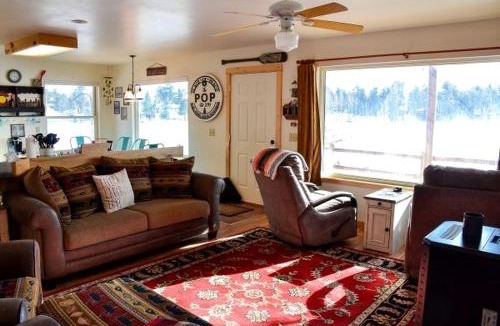 Red Feather Lakes House | Lakefront Cabin with BBQ Grill, Perfect for a Weekend of Fishing in Red Feather Lakes, Colorado