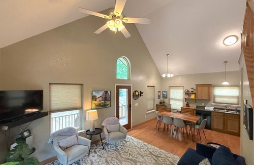 Sylvan Shores House | Lakeside Hideaway on Beaver Lake