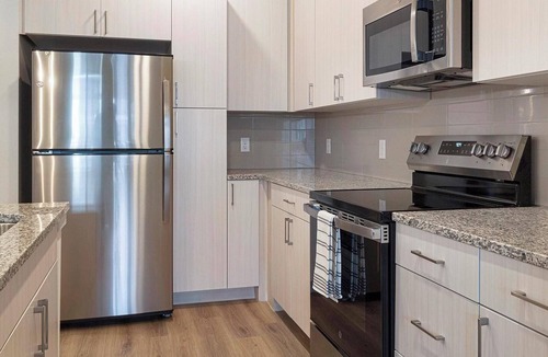 Firestone Apartment | Landing | Modern 2BD, Clubhouse, Gym