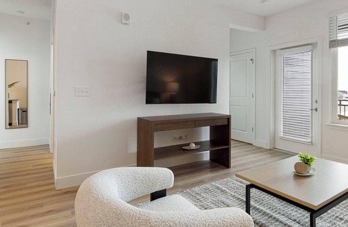 Firestone Apartment | Landing | Modern 2BD, Clubhouse, Gym