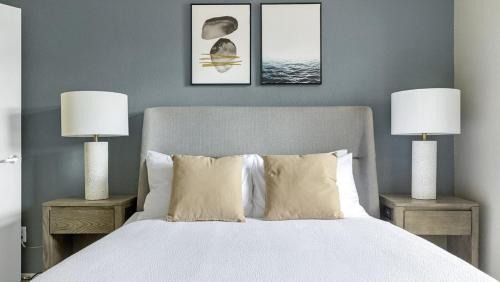 The Section Seven Apartment | Landing Modern Apartment with Amazing Amenities (ID4127X27)
