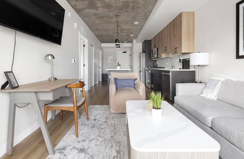Englewood Apartment | Landing | Stunning 1BD, Gym, Rooftop Lounge