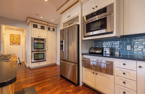Historic Downtown Durango House | Large Group Retreat Downtown with Hot tub, Fire Pit, Balcony, Office, & More