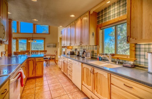 San Juan River Village House | Last-Min Summer Escape! Book Jul/Aug Stay by 7/31, 15% Off