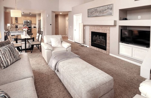 Southridge House | Littleton Home w/Deck - 24 Mi to Denver!