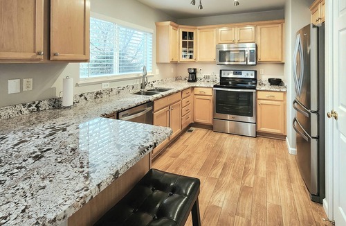 Southridge House | Littleton Home w/Deck - 24 Mi to Denver!
