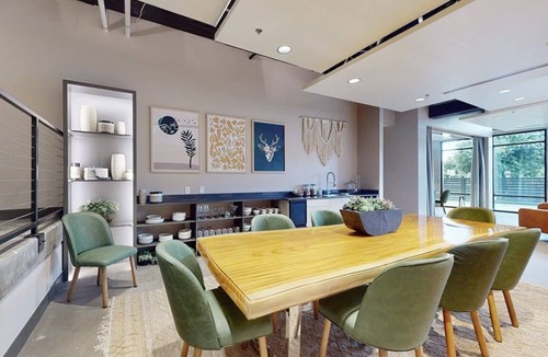 Uptown Apartment | Lux Apt Near Saint Joseph's