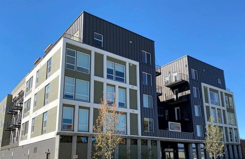 Uptown Apartment | Lux Apt Near Saint Joseph's
