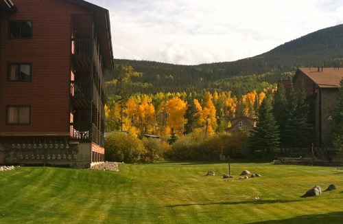 Frisco Condo | Lux Condo 1BR/1BA in Mountainside - KING bed - Free Wifi 500+mbps - HUGE Shower