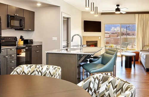 Moab Condo | Luxurious 2-bedroom condo with pool, fitness room, WiFi in Magical Moab