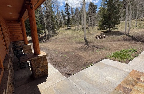 Whitepine House | Luxurious/Cozy 4-bedroom cabin located outside serene Gunnison for your getaway