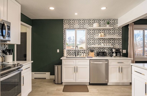 Alta Vista Area House | Luxury 6BR Arvada Oasis: Hot Tub & Fire Pit/15 Mins to Denver/Red Rocks