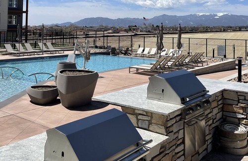 Colorado Springs Apartment | Luxury Apartment in Colorado Springs