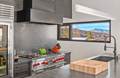 Brush Creek Village House | Luxury Experience at Mountaintop Compound - 35 Acres With Panoramic Views