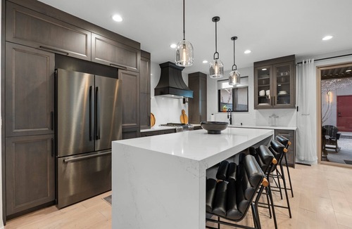 Sloan Lake House | Luxury Home, 0.7 miles from Mile High! Sleeps 10