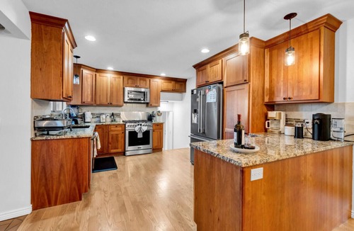 Arvada House | Luxury Lakeview Home, Private Heated Pool, Near Near Denver, Walkable Lake, Dog OK