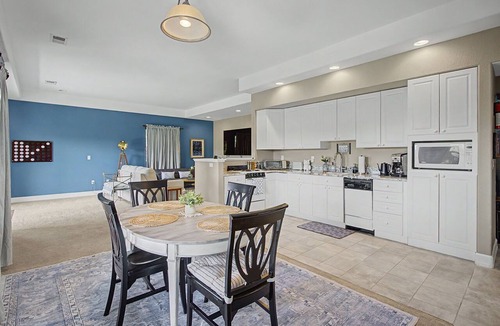 Castle Pines North Apartment | Luxury Mountain View Retreat in Castle Pines