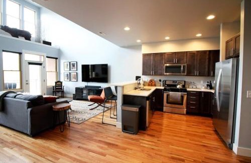 Salida House | Luxury On the River, Downtown River Balcony STR513