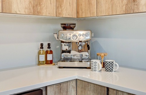 Highland House | Luxury Townhouse in the Heart of LoHi