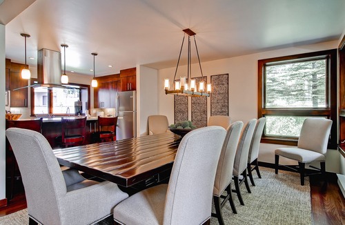 Vail House | LUXURY VAIL RESIDENCE PRIVATE HOT TUB 3 BEDROOMS + DEN