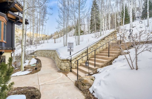 Vail House | 🏔️ Luxury Vail Village Chalet | Steps from Gondola One 📍 151 Vail Road, Unit 10