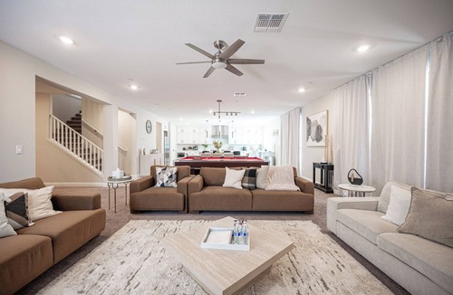 Enterprise House | Luxury Vegas Paradise Close to Strip, Allegiant Stadium, and Airport