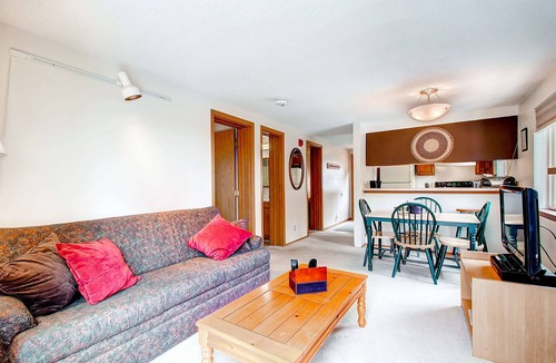 Warrior's Mark Condo | Mark IX #7: Outstanding Location - Close to Town and Slopes - Free Shuttle