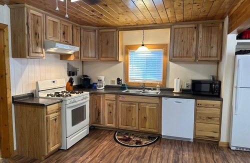 Red River House | Maverick Retreat in Red River