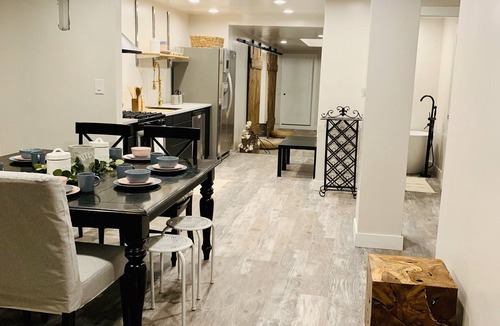 East Colfax House | Metro Denver Oasis !