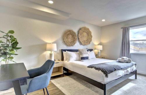Pueblo West House | Modern 2BR Home Sleeps 8 Grill Hot Tub & Fire Pit