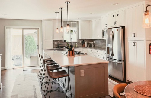 Marston House | Modern 3BR: Fire Pit + Chef Kitchen + Skiing < 90 min + Near Red Rocks