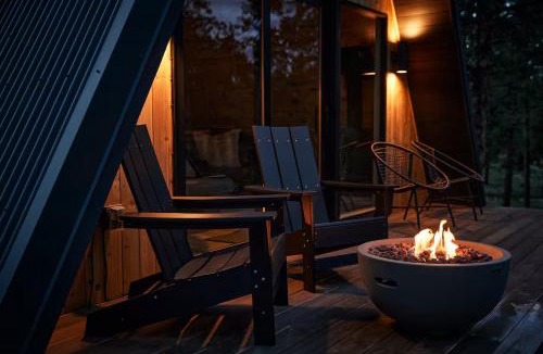 Florissant House | Modern A-frame w/hot tub + view