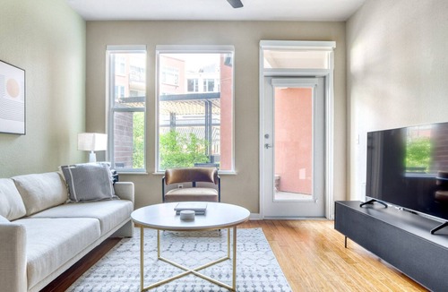 LoDo Apartment | Modern Alara Union 1BR w/ Pool, Gym & BBQ, near Union Station, by Blueground