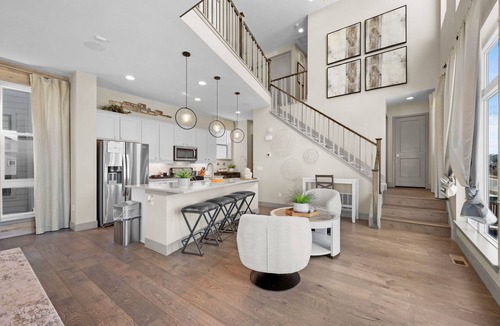 Aurora House | Modern Aurora Retreat | Near Airport & Gaylord | Mountain Views