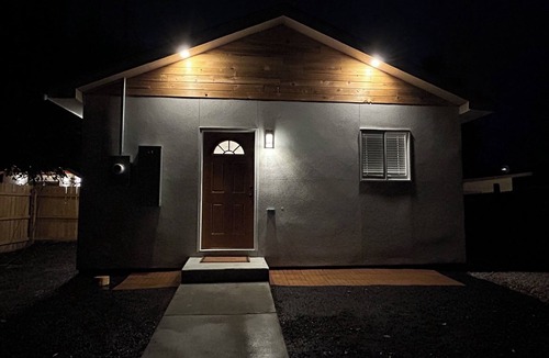 Westwood Cottage | Modern Private 2BR Guest House. 10-Min Drive to Downtown Denver. W&D+Parking