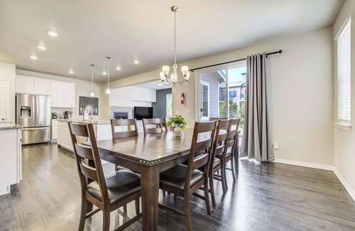 Rockrimmon House | Morning Hollow! Pet Friendly Near Garden of Gods