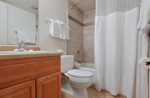 Copper Mountain Village Hotel | Mountain Plaza Hotel Style Room with 2 Beds #511 by RedAwning