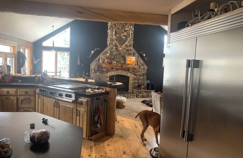 Evergreen Meadows House | Mountain Rustic 4-bedroom house in Evergreen perfect for your getaway.