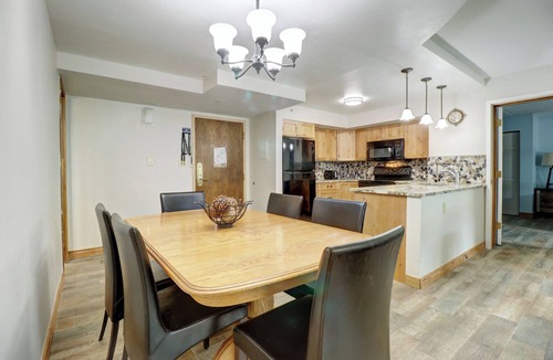 Copper Mountain Village Condo | MP504 Mountain Plaza 1BR 2BA Center Village Hot Tub