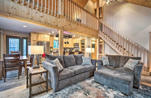 Morrison House | Mtn Views & Game Room: Cozy Retreat in Morrison