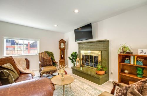 Kipling House | Near Shops & Eats: Elegant Home in Wheat Ridge!