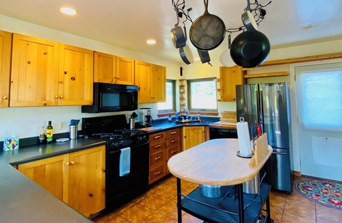 Marble House | New! Relax and enjoy this peaceful, secluded home at the end of the road.
